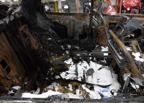 2017 Subaru Forester 2.5I Touring z USA, uszkodzony, nr VIN JF2SJAWC1HH520672